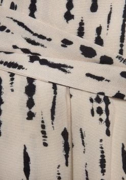 S.Oliver Shorts Loosefit Pantalon Femme Beige -S.Oliver Boutique 53f2fced72604b92d993c4ed265bed9f